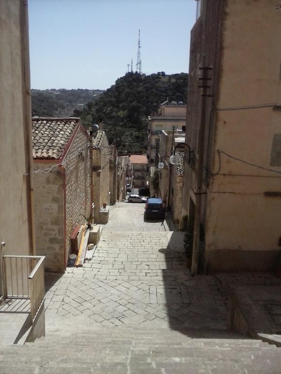 Appartement Rosa d'Oriente à Modica Extérieur photo